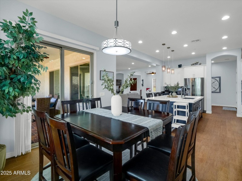 023-21930 E Tierra Grande Court-23