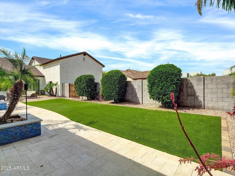 075-21930 E Tierra Grande Court-75