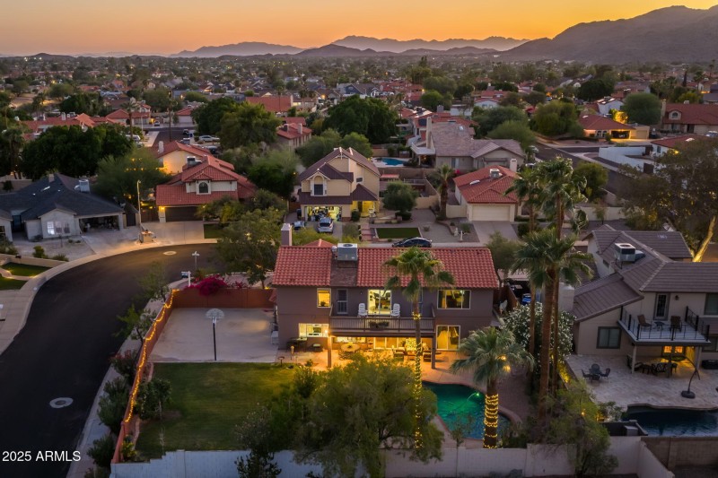 11,082 corner lot