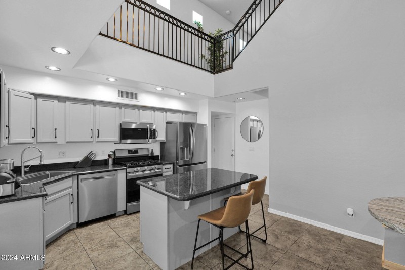 12-web-or-mls-P1028282