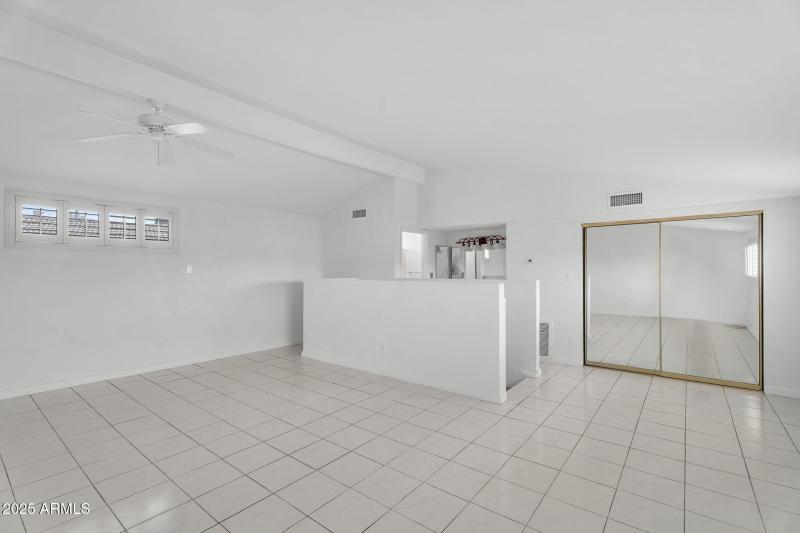 1138 E KALER DR, Phoenix