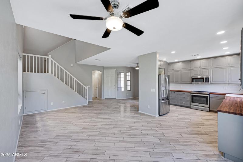 16825 S Blue Ct-10