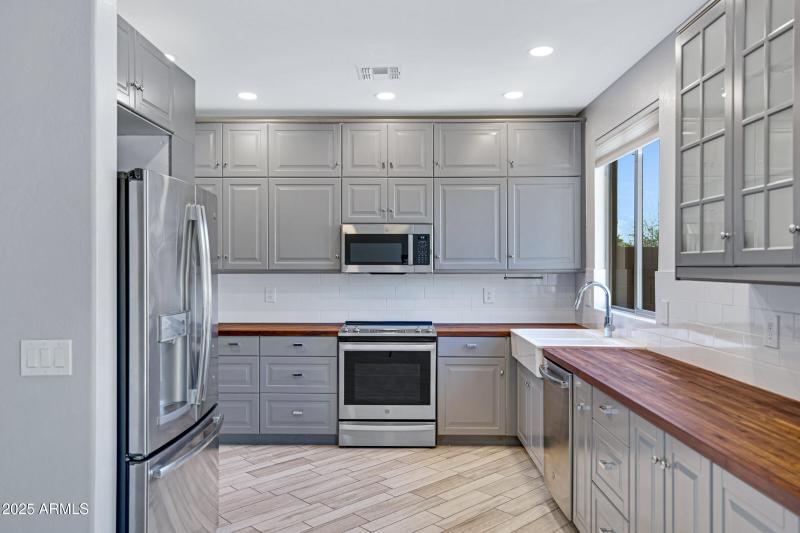 16825 S Blue Ct-14