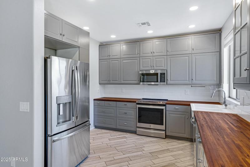 16825 S Blue Ct-15
