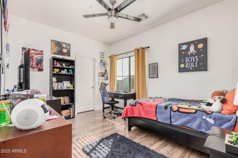 25 Mountain View