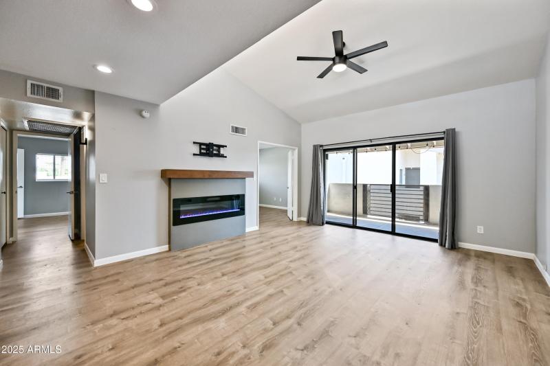 3-6480N82S210-ocupix