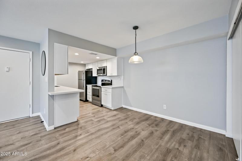 6-6480N82S210-ocupix