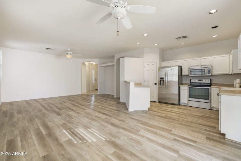 6742 E Regina St Mesa - 260