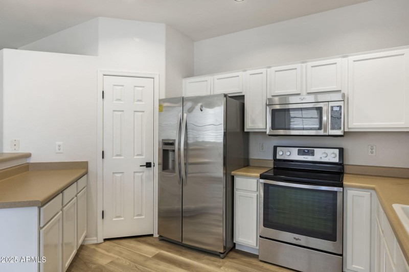 6742 E Regina St Mesa - 275