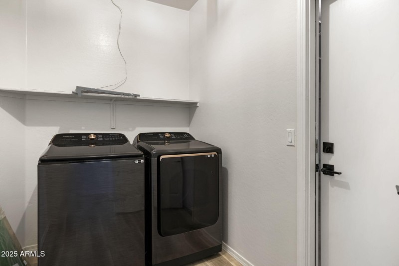 6742 E Regina St Mesa - 285