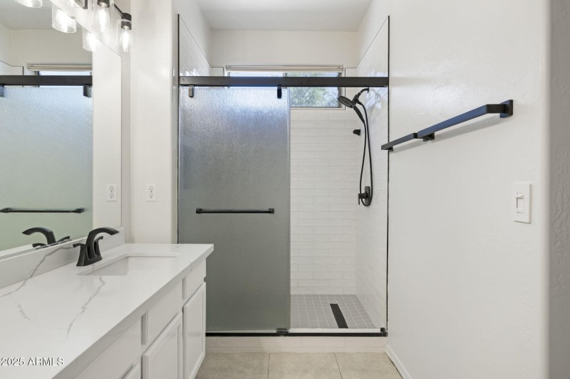 6742 E Regina St Mesa - 310