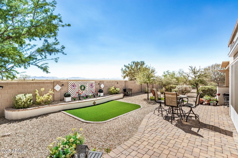 Rear yard 2