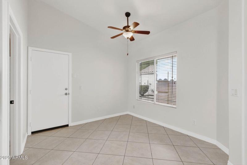 12_11016_W_Almeria12_mls