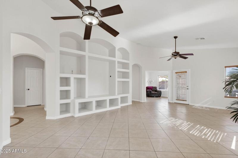 16_11016_W_Almeria16_mls