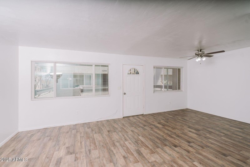 WhatsApp Image 2025-09-16 at 09.08.08