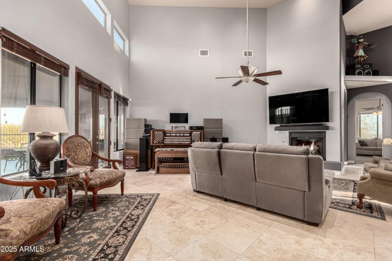 Soaring Ceilings