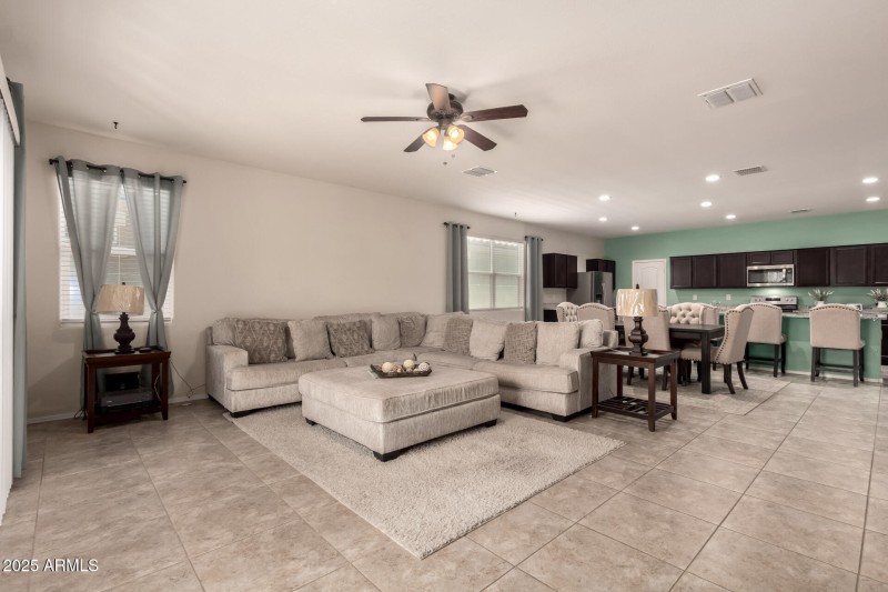 08 - Pampoloma 36371