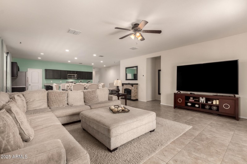 09 - Pampoloma 36371