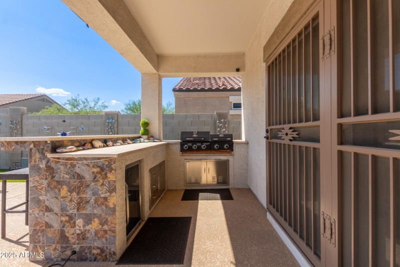 27 - Pampoloma 36371