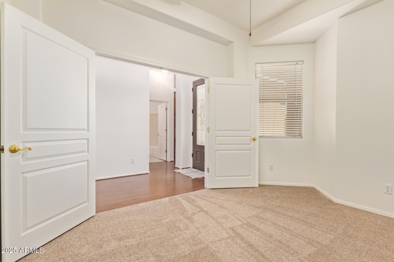 Den/Office/4th Bedroom