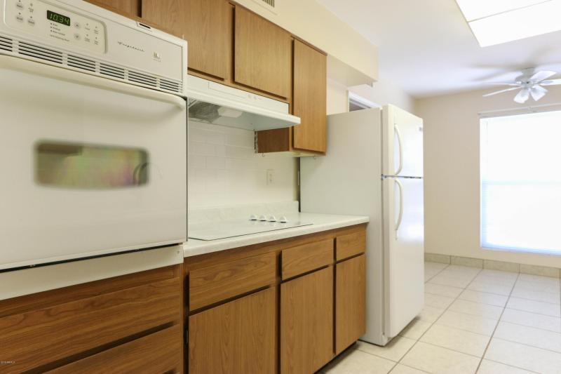 10943 W TROPICANA CIR, Sun City, AZ 8535