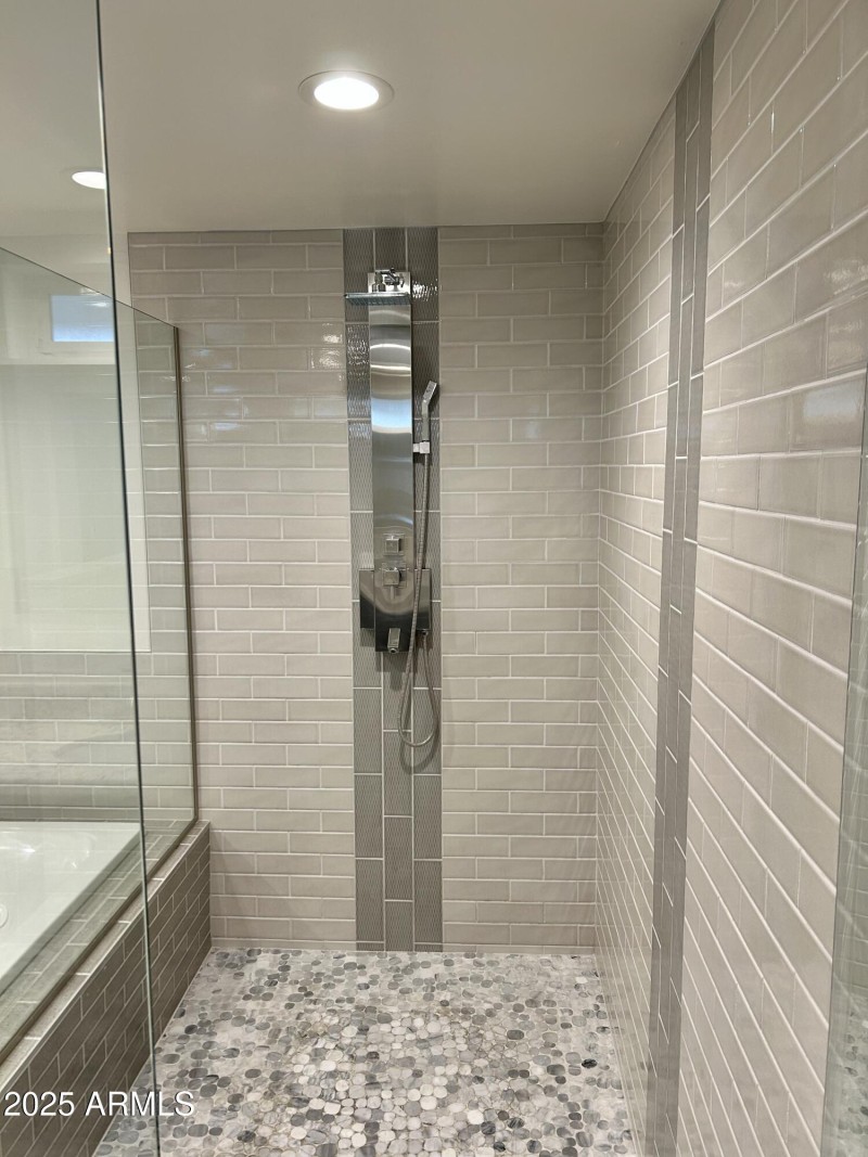 9832 mst bath 6