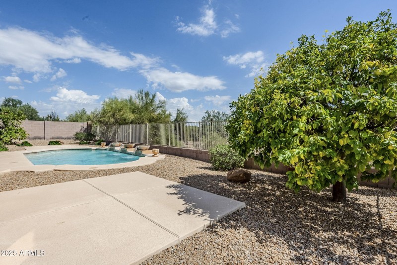 65-web-or-mls-Calle Del Sol-55