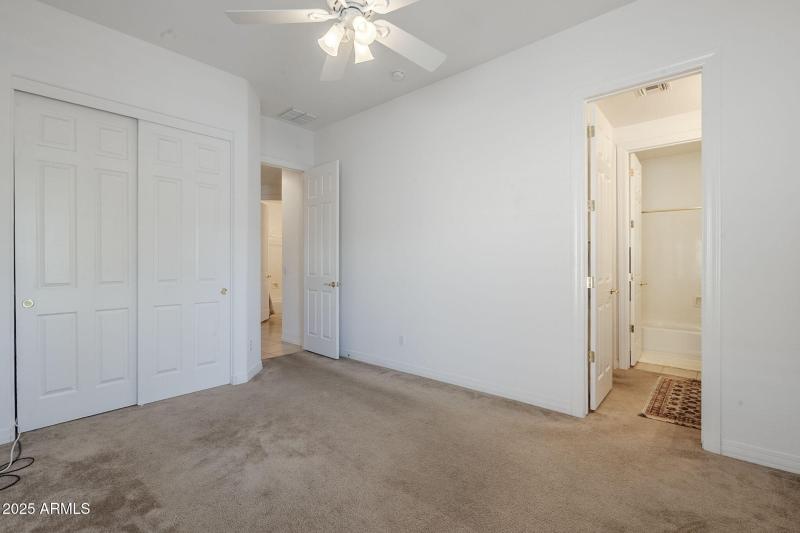 53-web-or-mls-Calle Del Sol-43