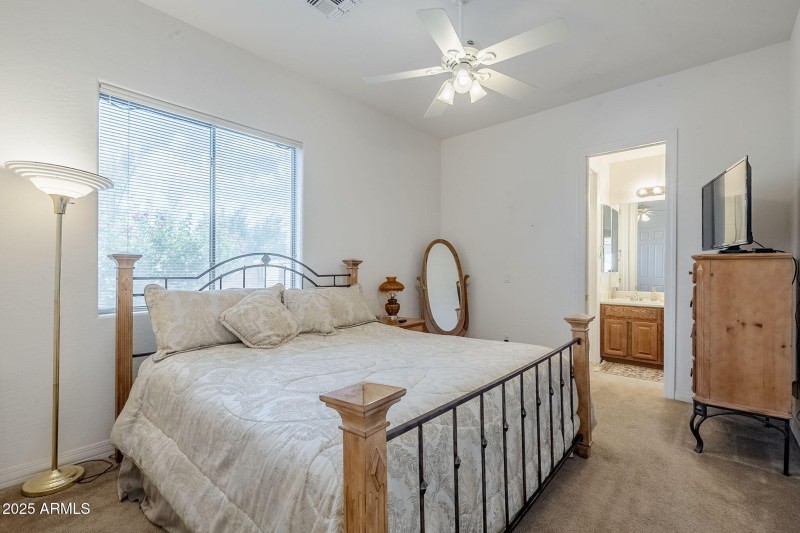 49-web-or-mls-Calle Del Sol-39