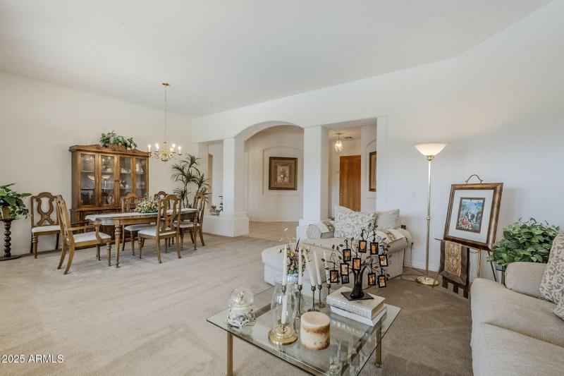 21-web-or-mls-Calle Del Sol-11