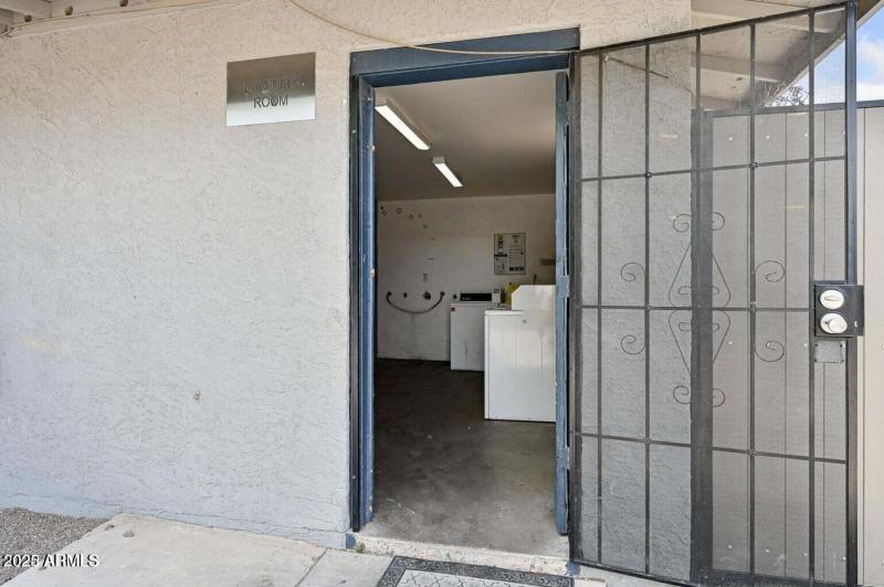 20230630210409568093000000-o