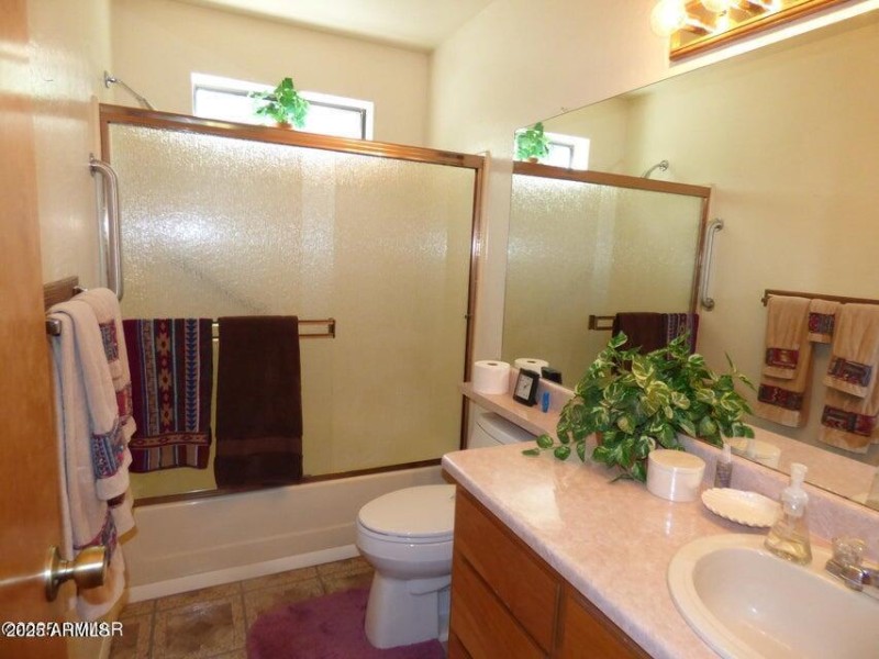 20250909062427564935000000-o