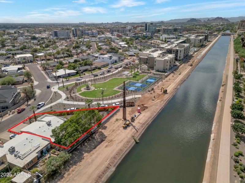 Create your intimate paradise.