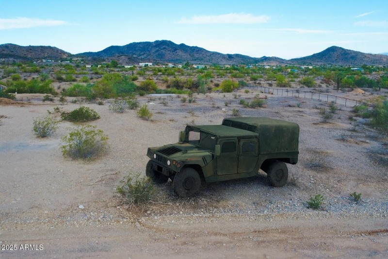 ChatGPT Image Sep 27, 2025, 11_09_50 AM