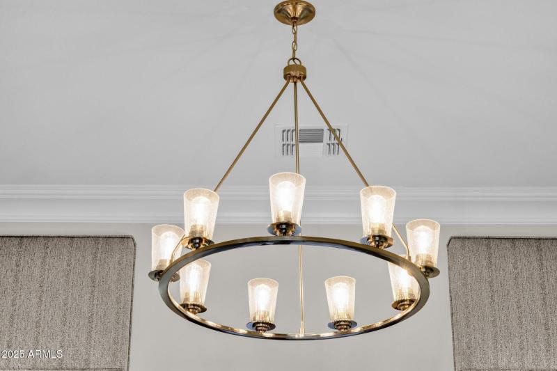 9-web-or-mls-3649-n-58th-st-artisan-mode