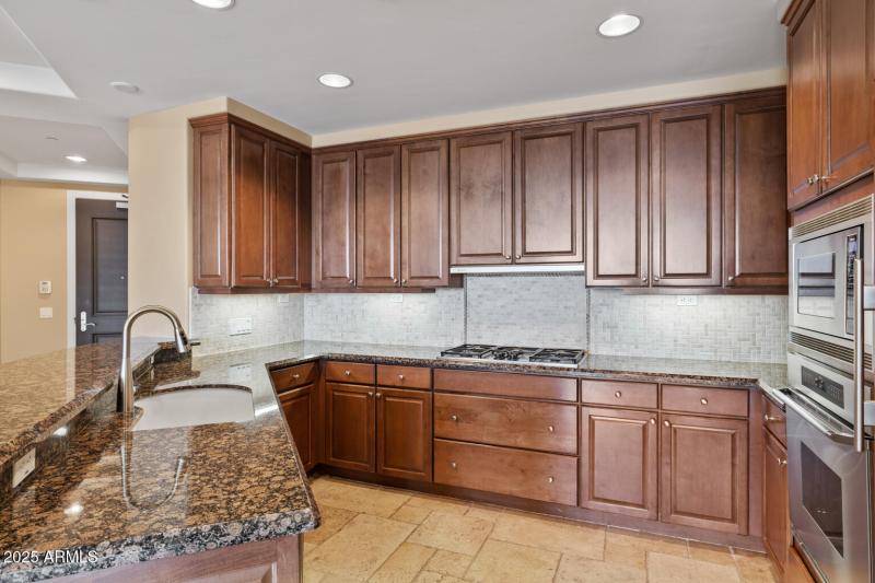 2211 E Camelback Rd - 243