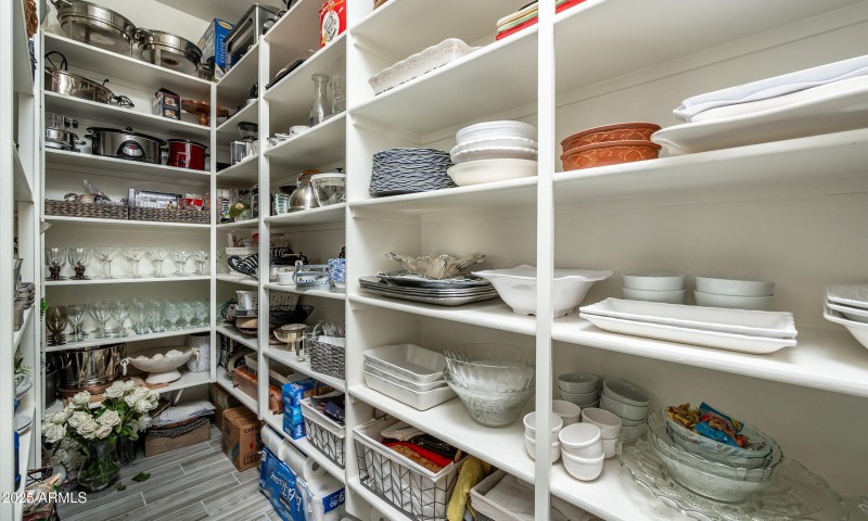 Big Walk-in Pantry