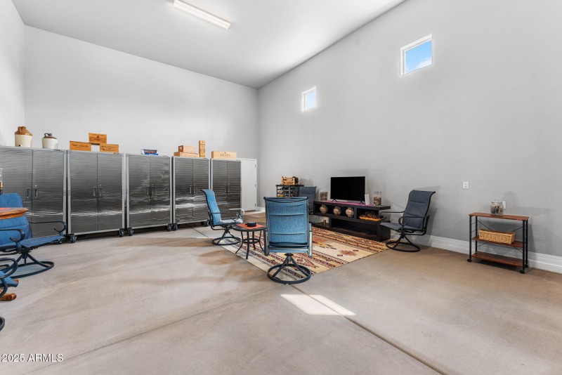 RV Garage