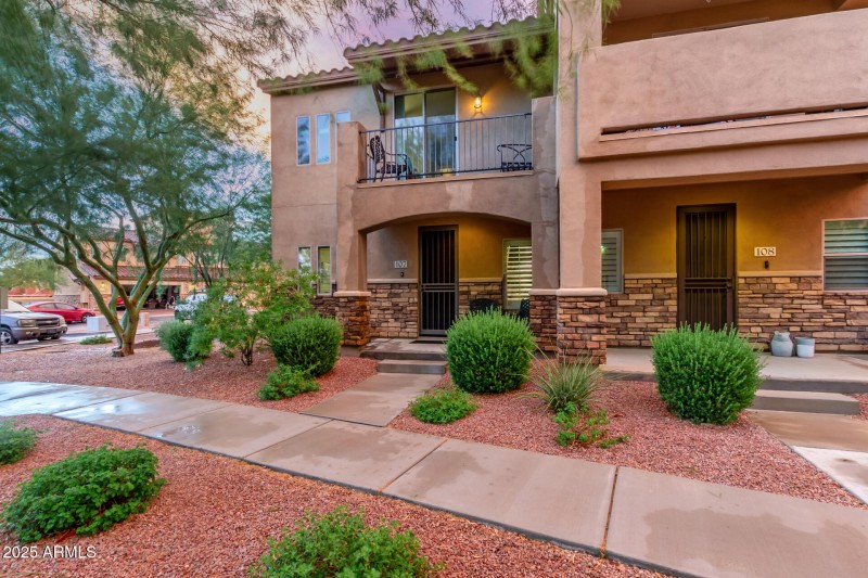 2021 S SKYLINE DR 107