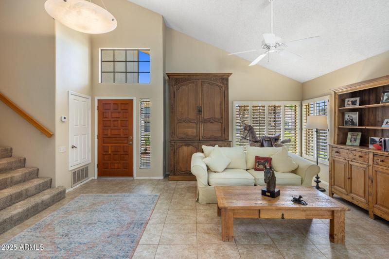 3-web-or-mls-D46A4555 copy