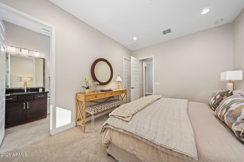 Guest Room 1
