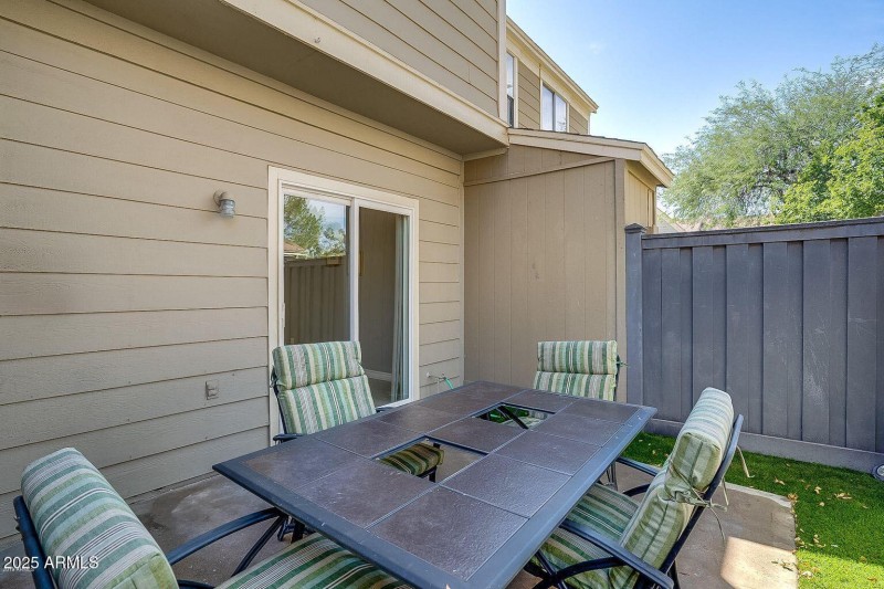 20190914142023737078000000-o