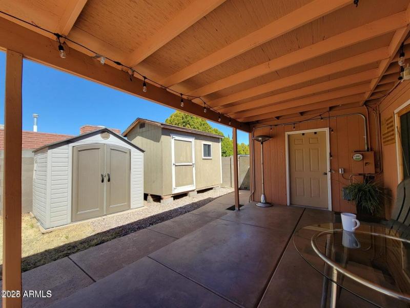 20220323233454212526000000-o