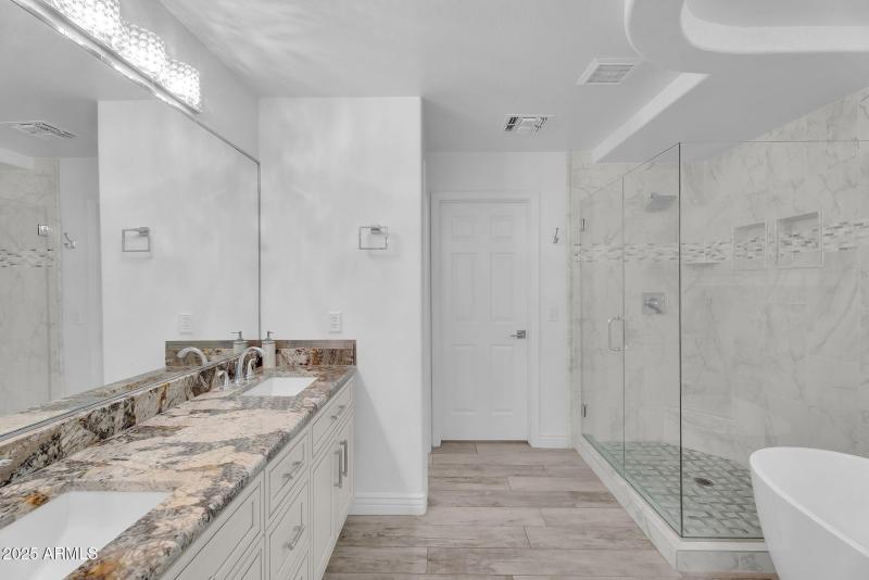 39-web-or-mls-Indigo Bay-37