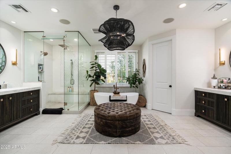 037-6113 E Calle Del Norte (37 of 101)