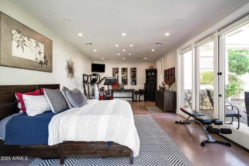 054-6113 E Calle Del Norte (54 of 101)