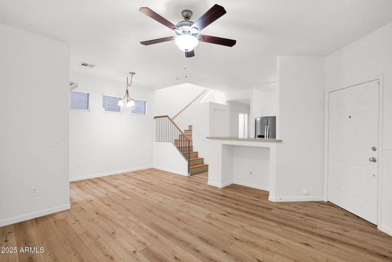 28-web-or-mls-P1314452