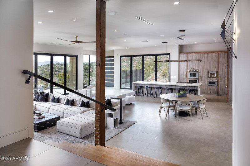 109 Summit Way Great Room from stairs