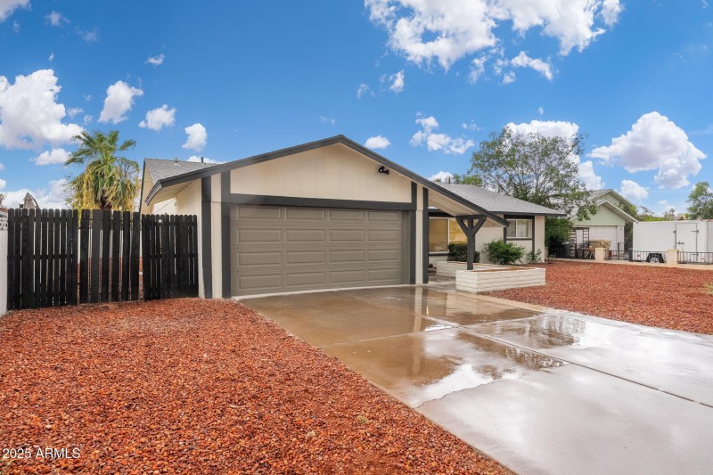 5117 W Crocus Dr - 02