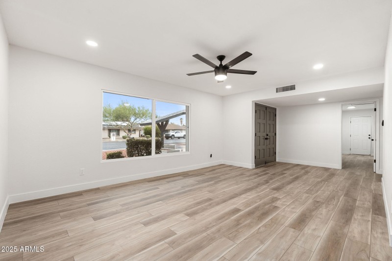 5117 W Crocus Dr - 05